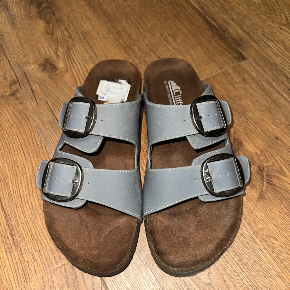 Cushion Walk Gray Double Buckle Sandals